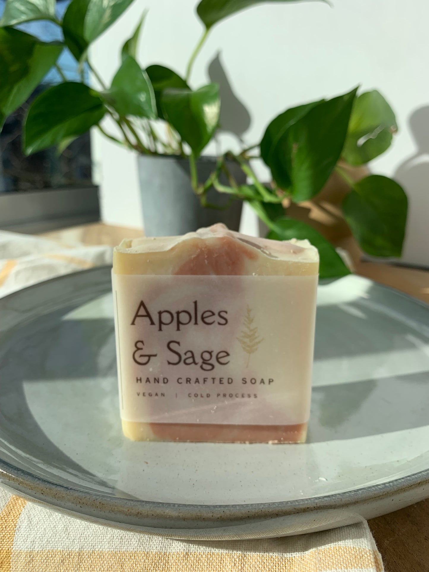 Apples & Sage